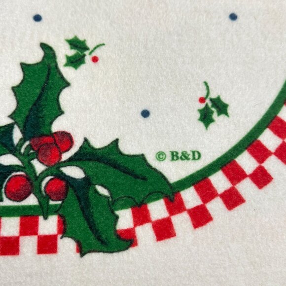 Snowman Holly Half-Round Rug 30"x18" Rubber Back Christmas Welcome Mat by B&D - Picture 4 of 6